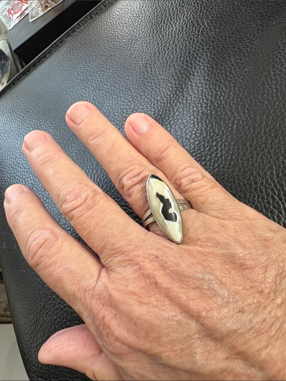 Mid Century Sterling Silver Marquise Inlay Ring (Natural Scenic Agate)